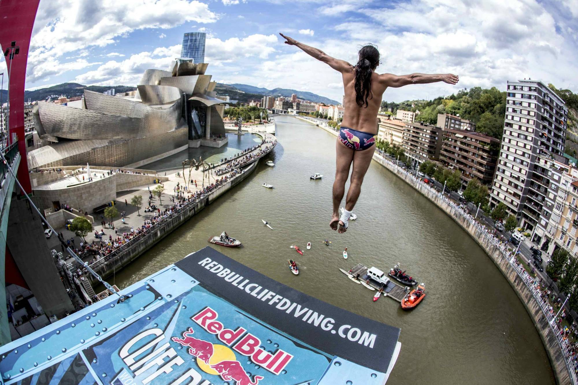 Le Red Bull Cliff Diving bientôt à Marseille ?